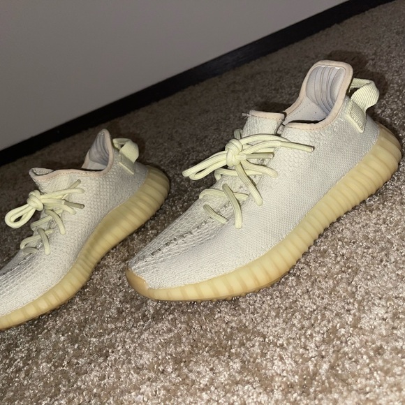 Yeezy boost 350 butter - Picture 3 of 5